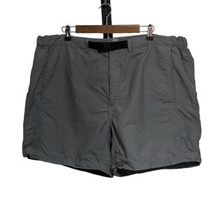 Quest Nylon Gray Shorts Sz XL